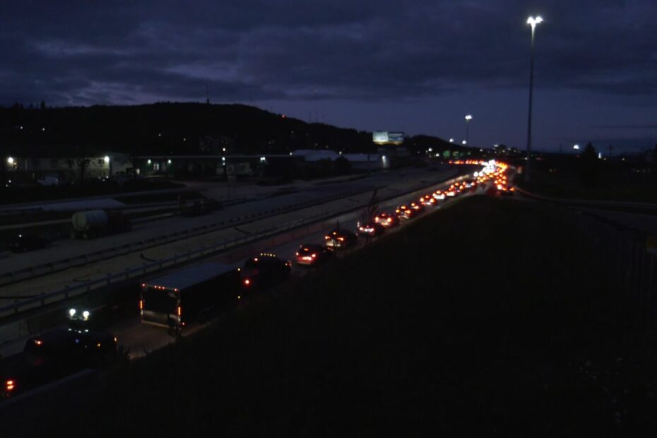 A woman crashed while travelling northbound on Interstate 35 through a construction zone near Mesaba Avenue in Duluth around 6:30 p.m. October 14th.
