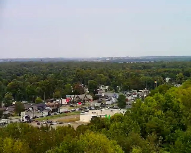 HENDERSON, Ky (WEHT) – Dispatch confirms multiple units are en route to the scene of a wreck on U.S. 41 near the northbound twin bridge. Eyewitnesses say a vehicle appears to have gone off th…